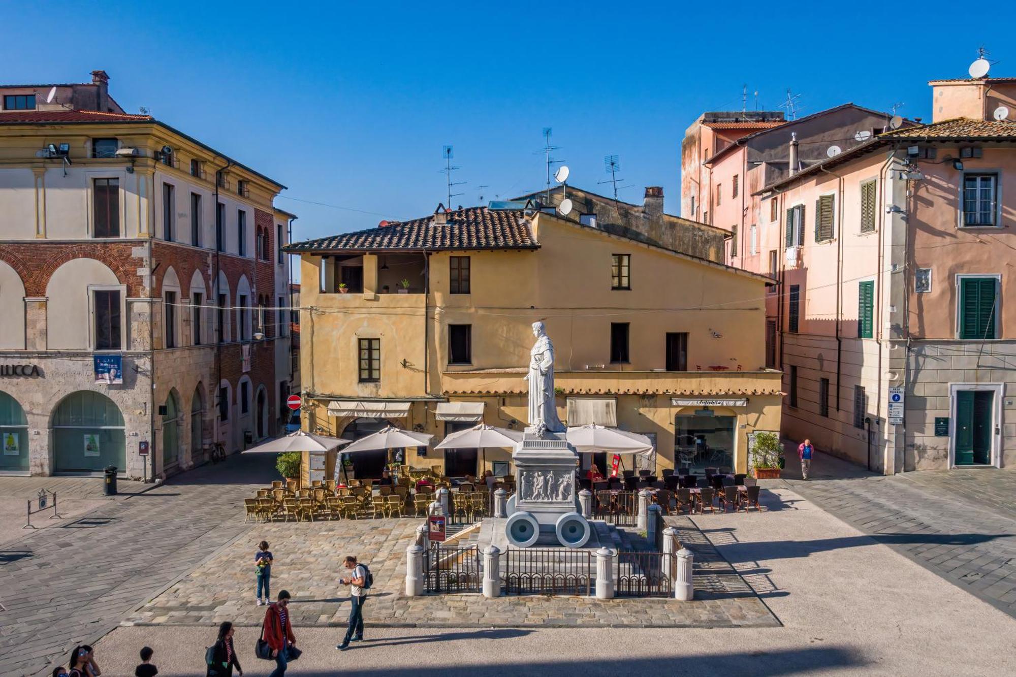 Casa Maddalena Al Mare 600M From Sea - Happy Rentals Marina di Pietrasanta Extérieur photo